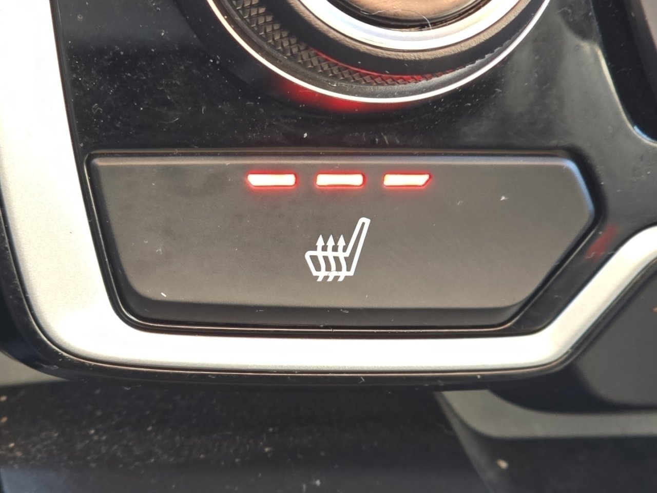 Used 2022 Honda CR-V Touring image 8