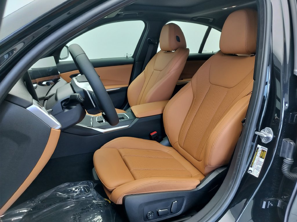 New 2026 BMW 330i Sedan w/ Premium Package RWD image 9