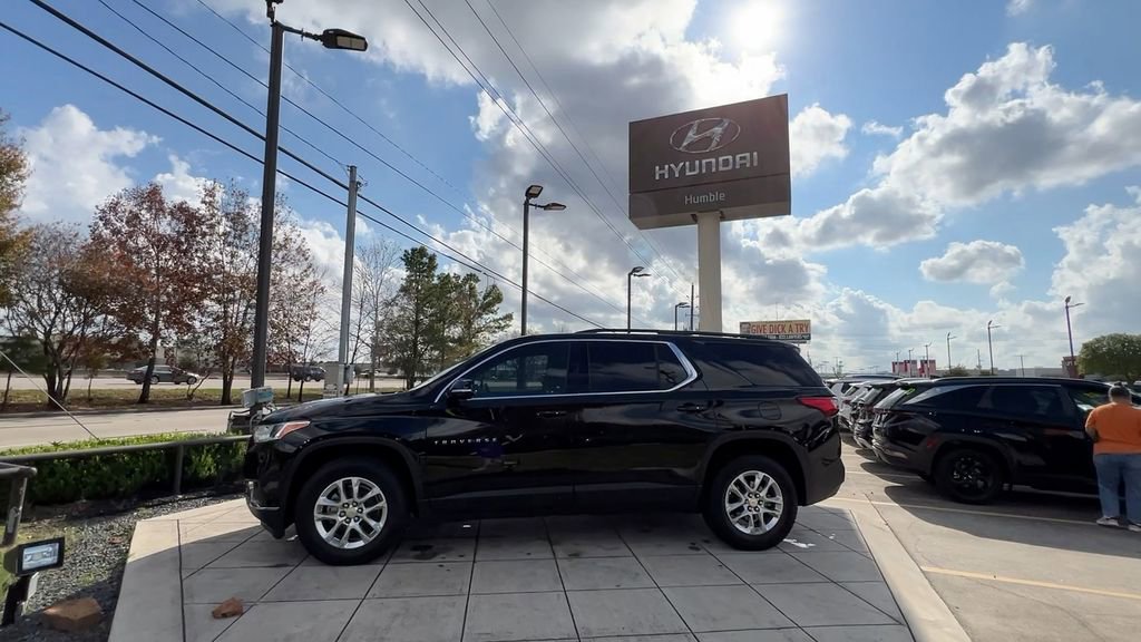Used 2019 Chevrolet Traverse LT image 4