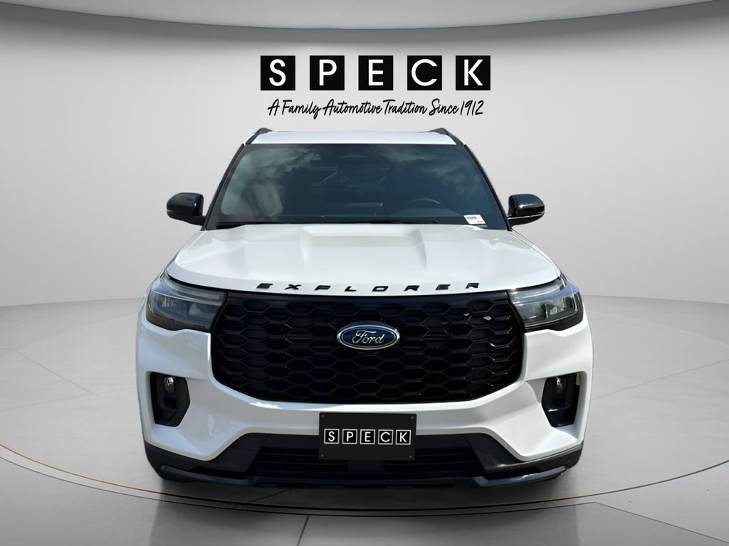 New 2026 Ford Explorer ST-Line w/ ST-Line Street Pack AWD/4WD image 10