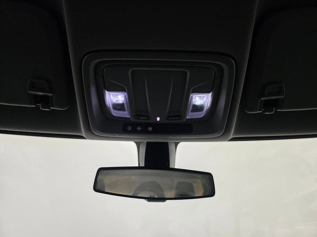 Used 2020 Chevrolet Silverado 1500 RST image 32