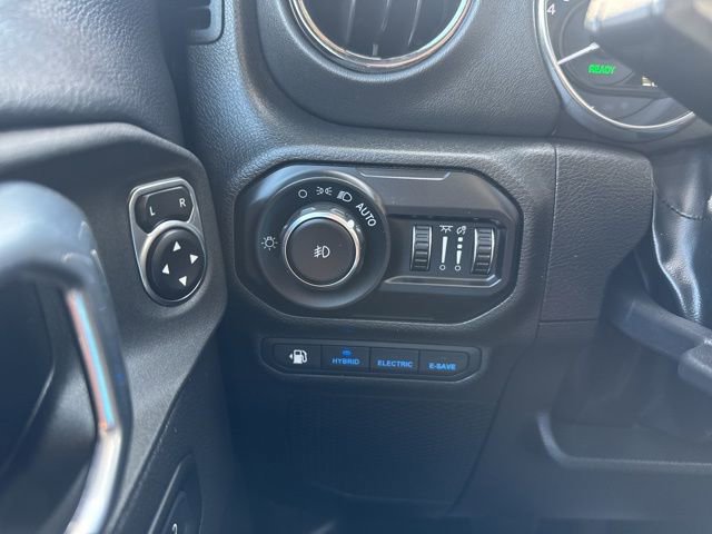 Certified 2022 Jeep Wrangler Unlimited Sahara image 12