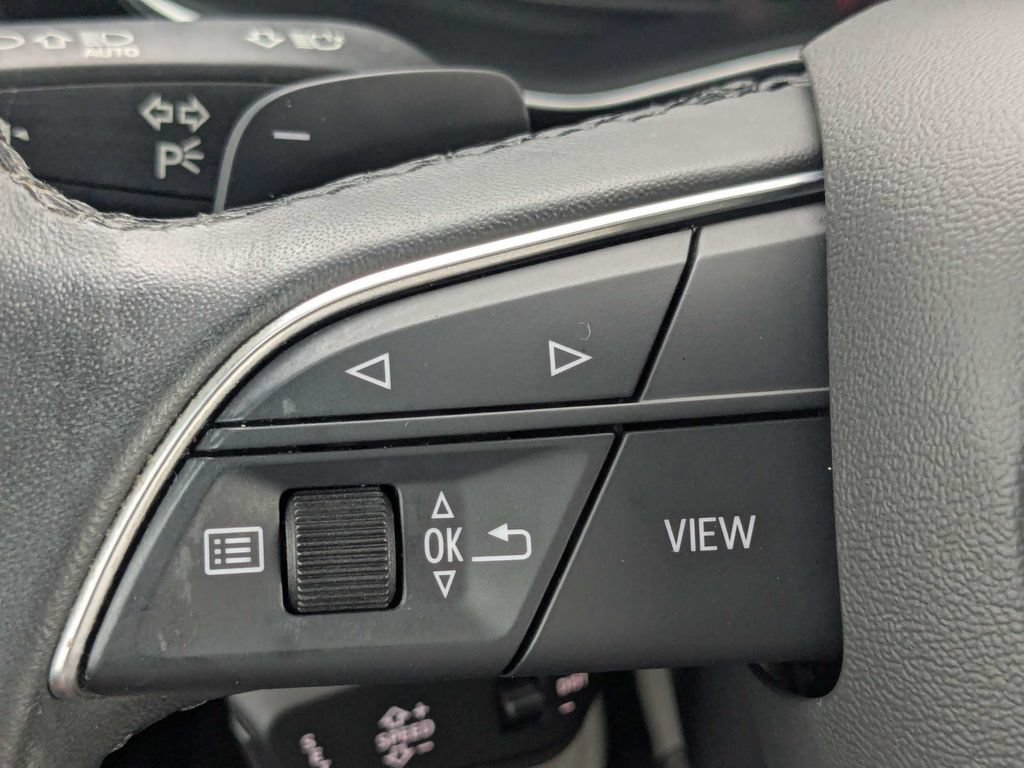 Used 2023 Audi Q7 3.0T Prestige AWD/4WD image 35
