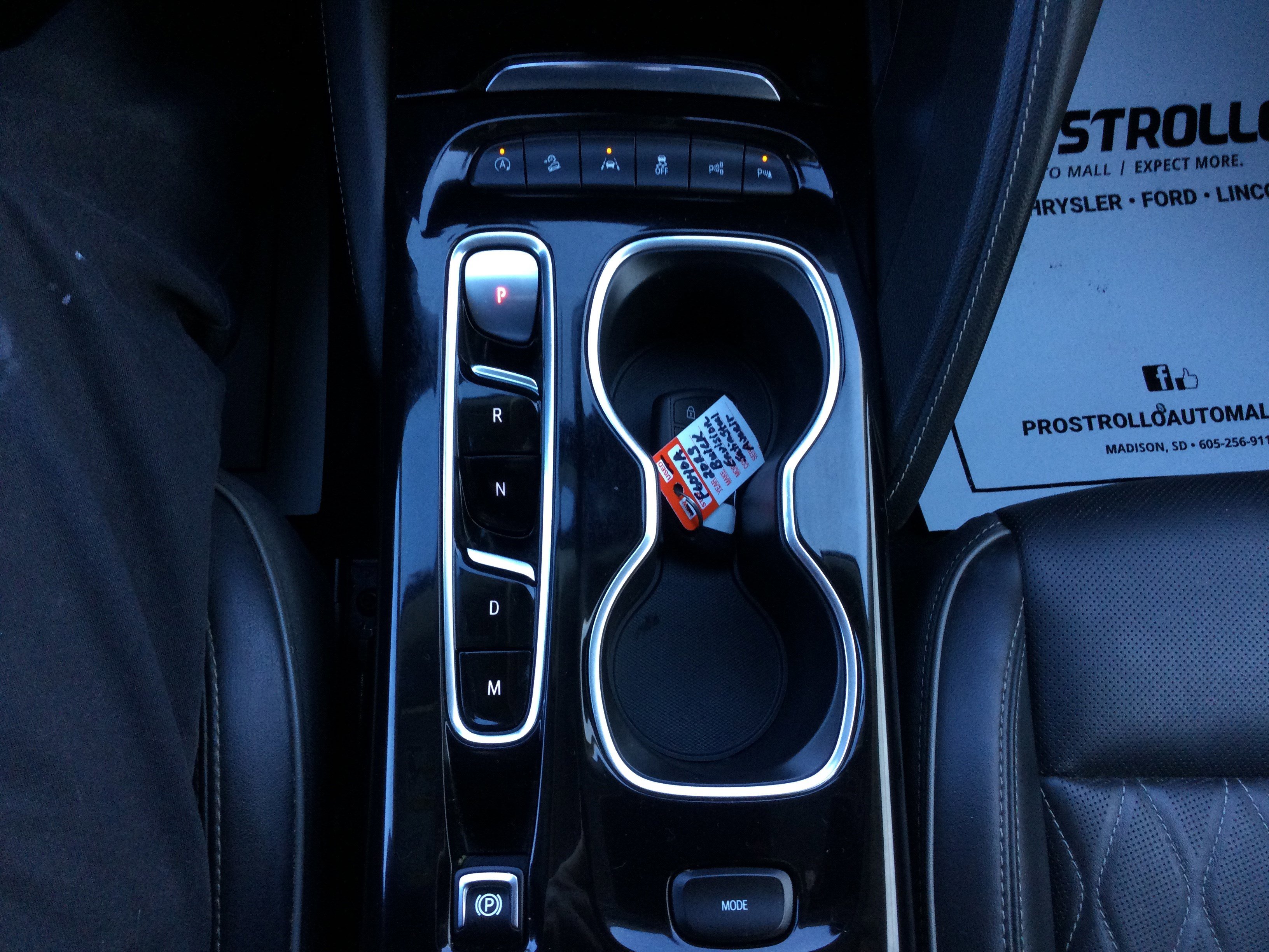 Used 2023 Buick Envision Avenir image 15