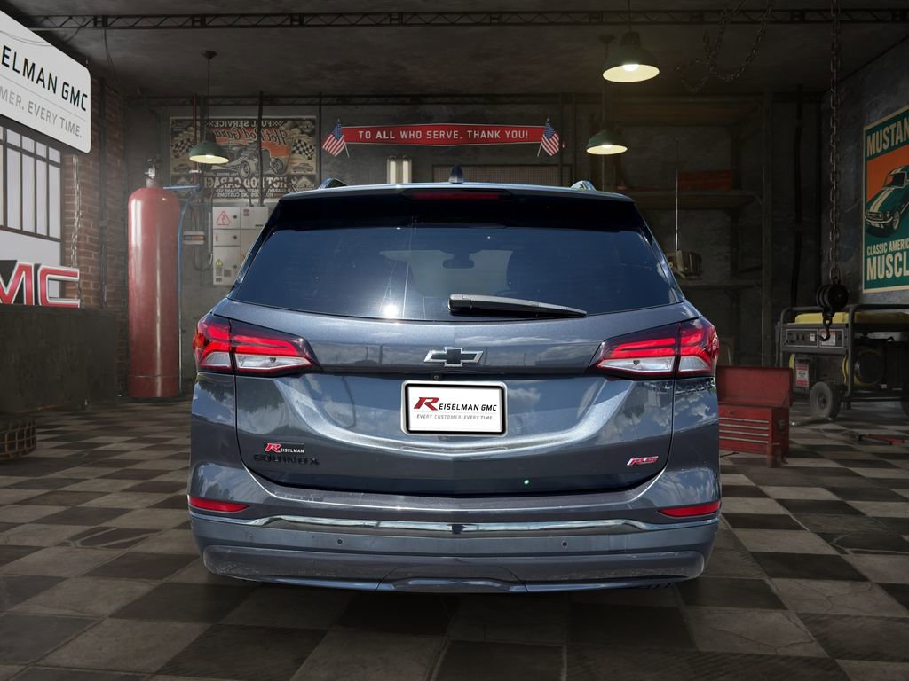 Certified 2022 Chevrolet Equinox RS w/ RS Leather Package FWD image 4