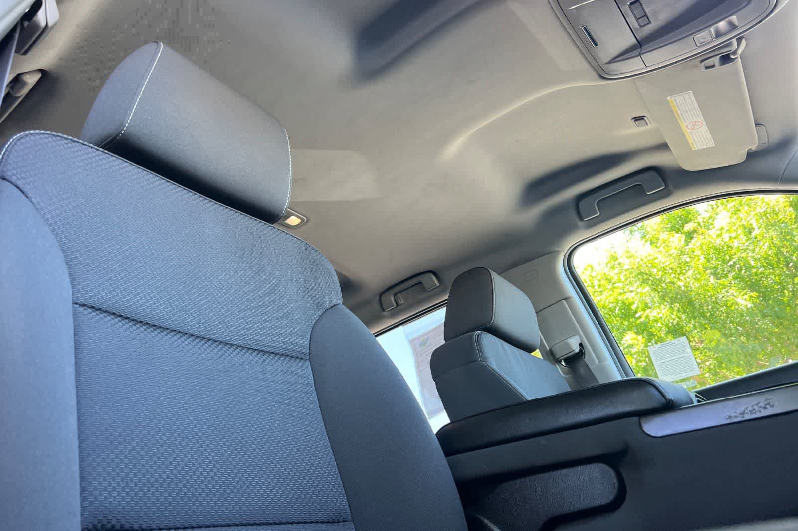 Used 2016 GMC Sierra 2500 SLE w/ SLE Preferred Package AWD/4WD image 18