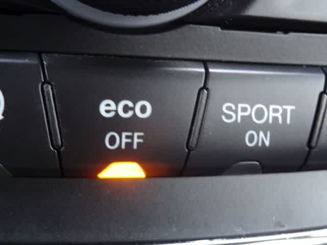 Used 2019 Jeep Grand Cherokee Laredo RWD image 31