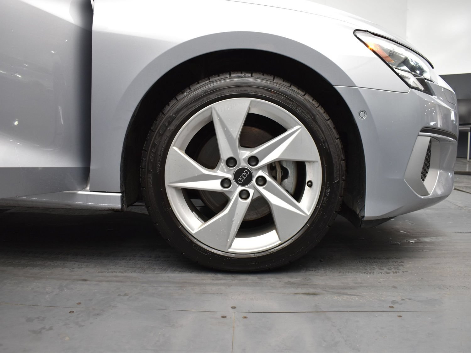 Used 2024 Audi A3 2.0T Premium FWD image 5
