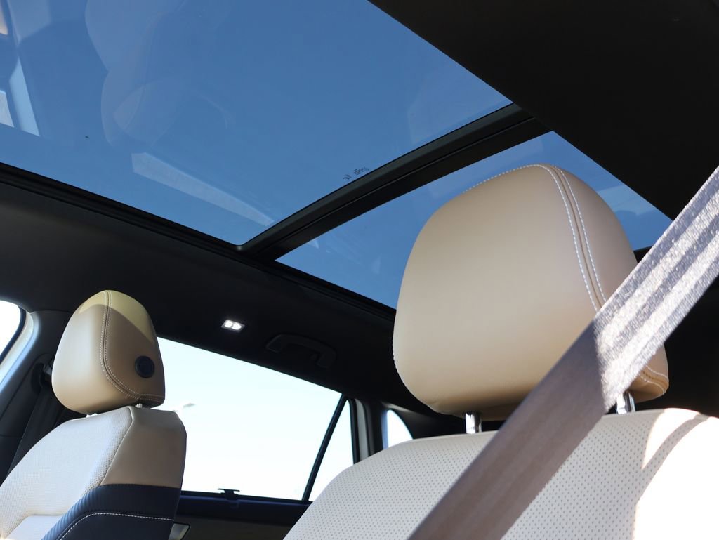 New 2026 Volkswagen Atlas Cross Sport SE image 43