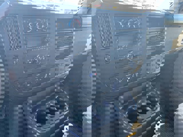 New 2024 GMC Savana 3500 Extended w/ Power Convenience Package image 16