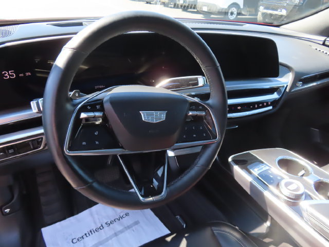 Certified 2024 Cadillac Lyriq Luxury AWD/4WD image 17