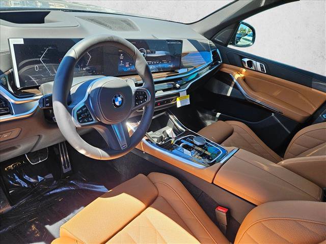 New 2026 BMW X5 xDrive40i w/ M Sport Package AWD/4WD image 3