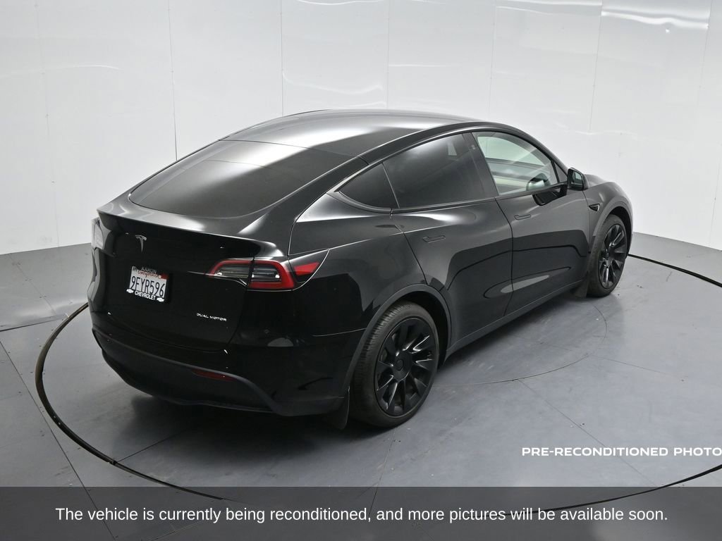 Used 2023 Tesla Model Y Long Range image 53