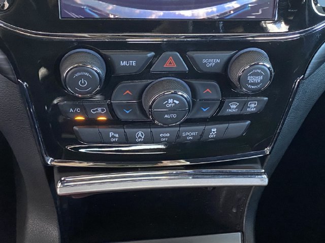 Used 2021 Jeep Grand Cherokee Laredo X RWD image 27