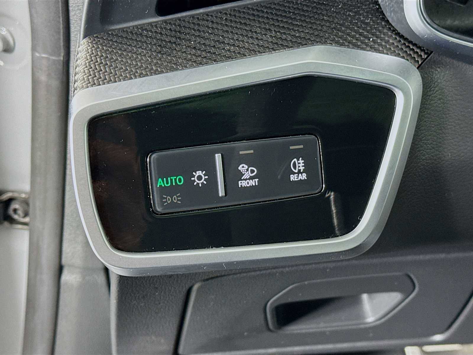 Used 2022 Audi RS 7 4.0T w/ Carbon Optic Package image 10