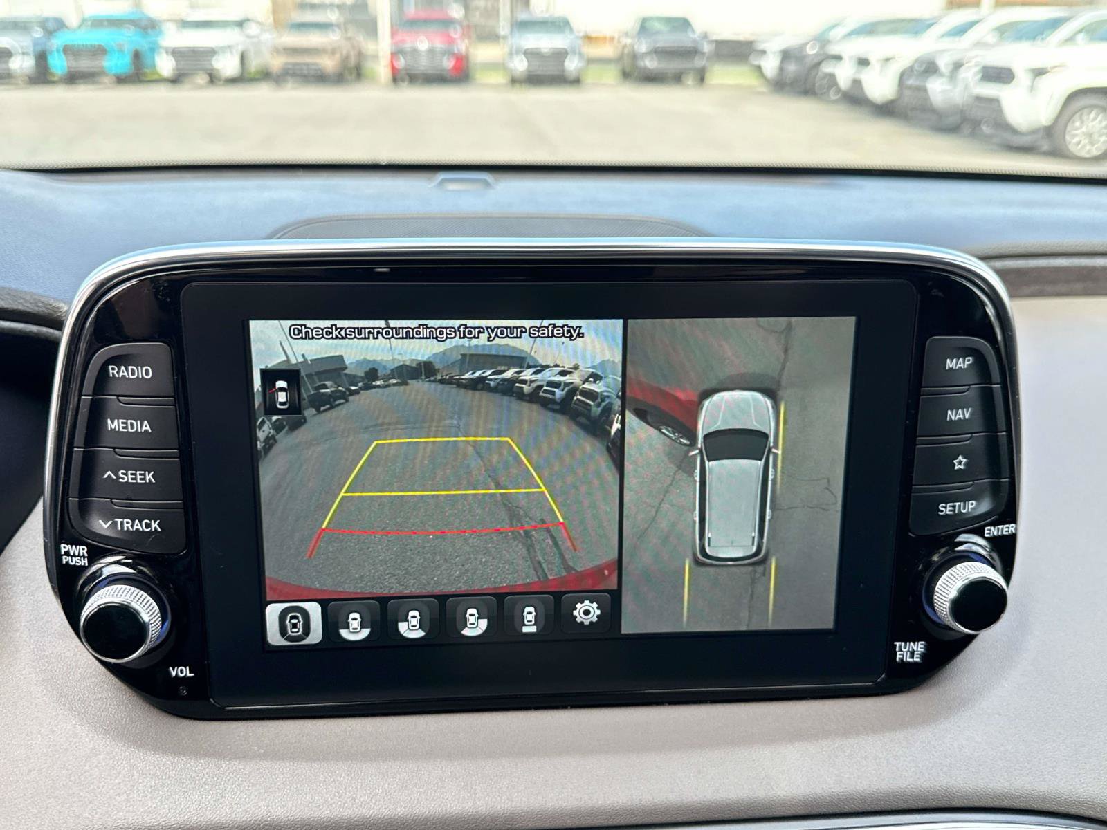 Used 2020 Hyundai Santa Fe Limited AWD/4WD image 22