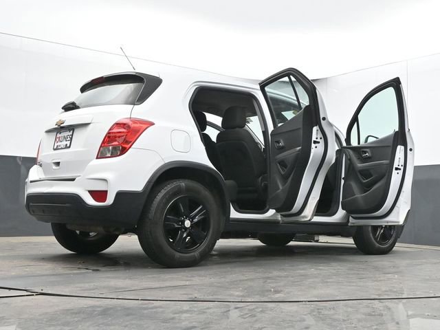 Used 2020 Chevrolet Trax LS FWD image 52