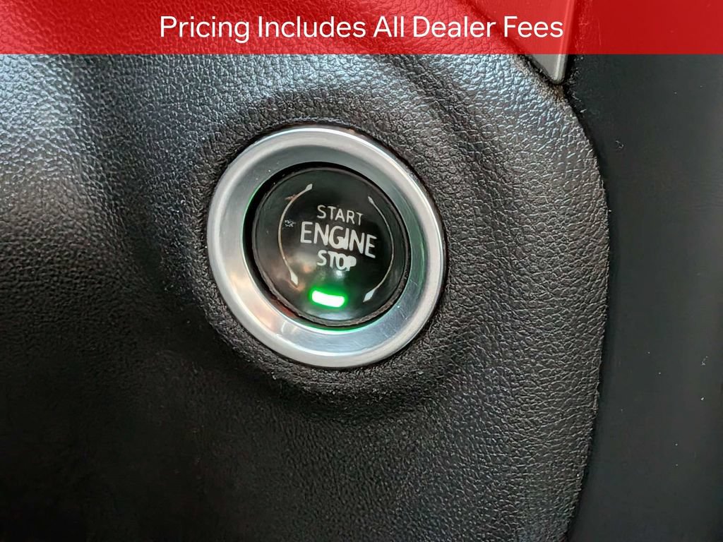 Used 2021 Chevrolet Silverado 1500 RST AWD/4WD image 29