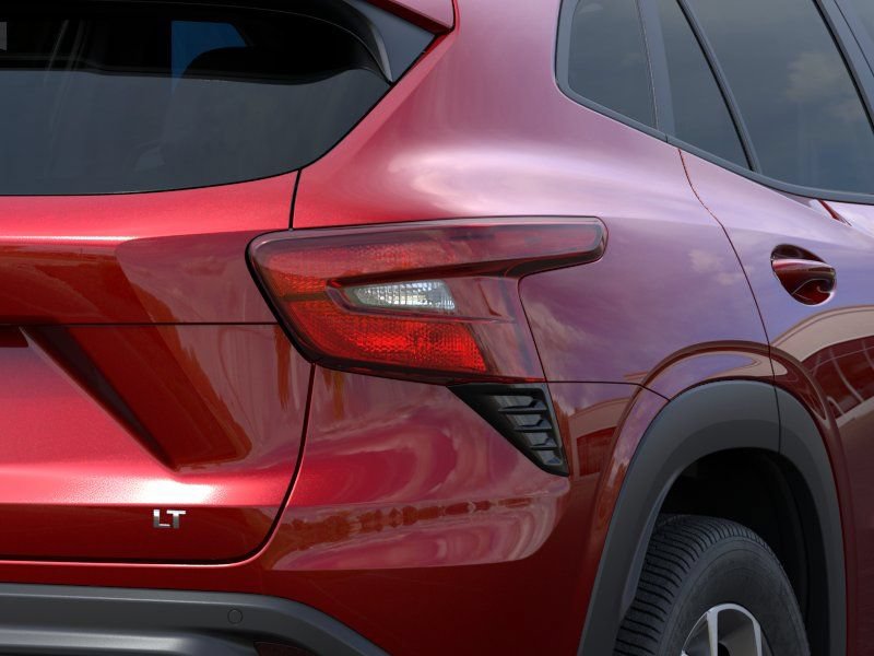 New 2026 Chevrolet Trax LT w/ Driver Confidence Package FWD image 14