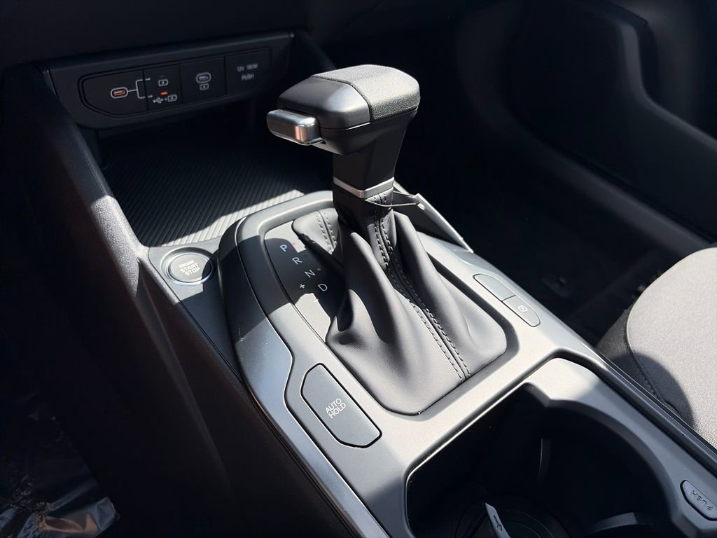 New 2026 Kia K4 FWD image 22