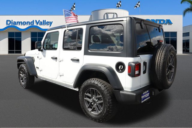 Used 2024 Jeep Wrangler Sport S image 4