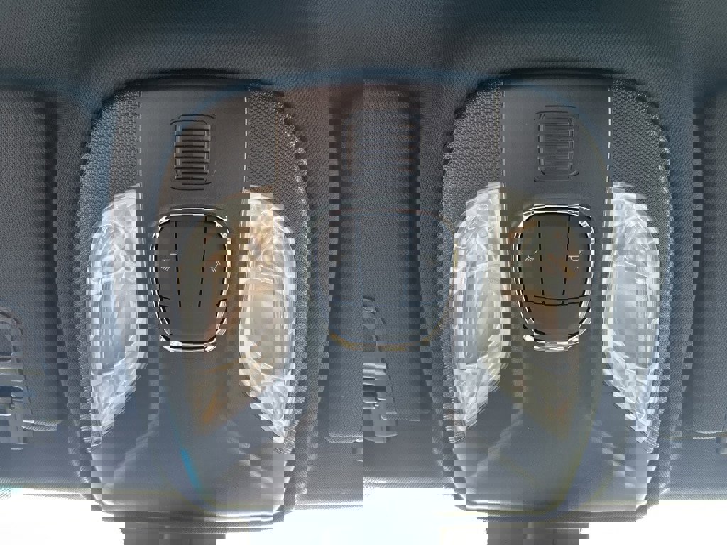 New 2025 Jeep Compass Sport image 28