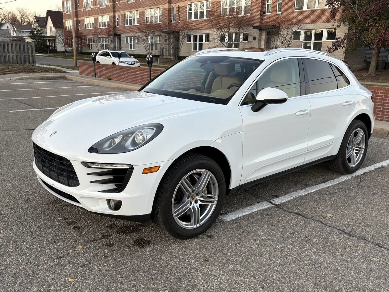 Used 2015 Porsche Macan S image 19