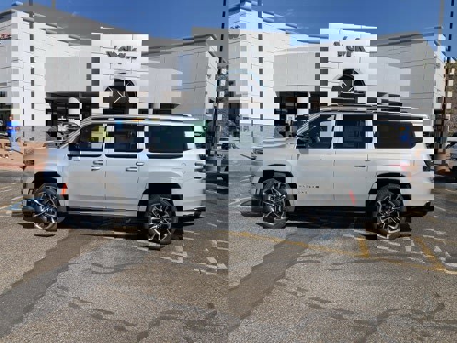 New 2024 Jeep Wagoneer L Series III w/ Premium Group I