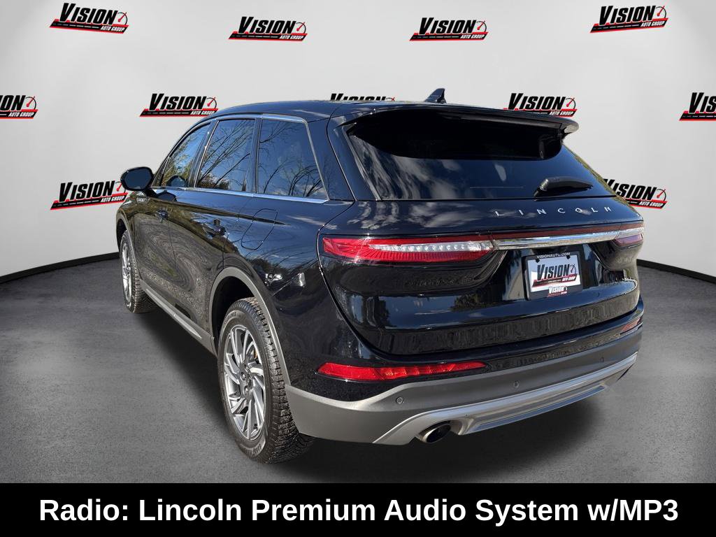 Used 2023 Lincoln Corsair AWD image 8