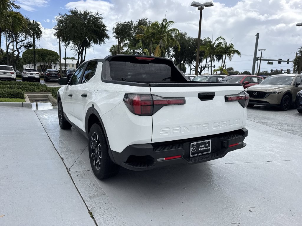 Used 2024 Hyundai Santa Cruz SE FWD image 13