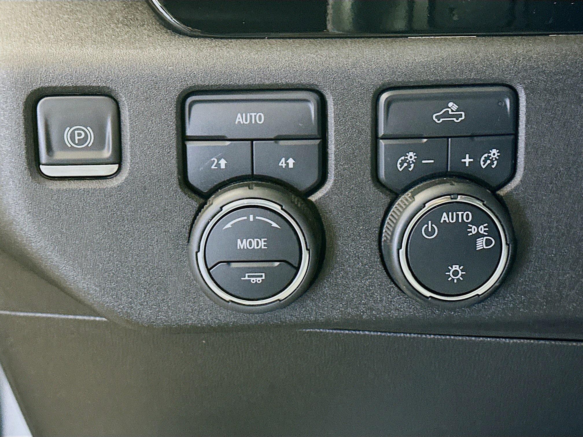 Used 2023 Chevrolet Silverado 1500 LT image 16