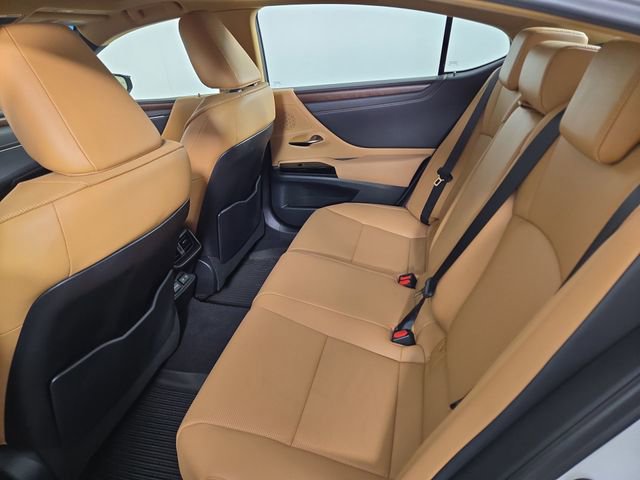 Used 2023 Lexus ES 350 w/ Premium Package image 18