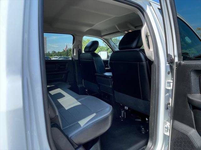 Certified 2022 RAM 1500 Tradesman w/ Chrome Appearance Group AWD/4WD image 42