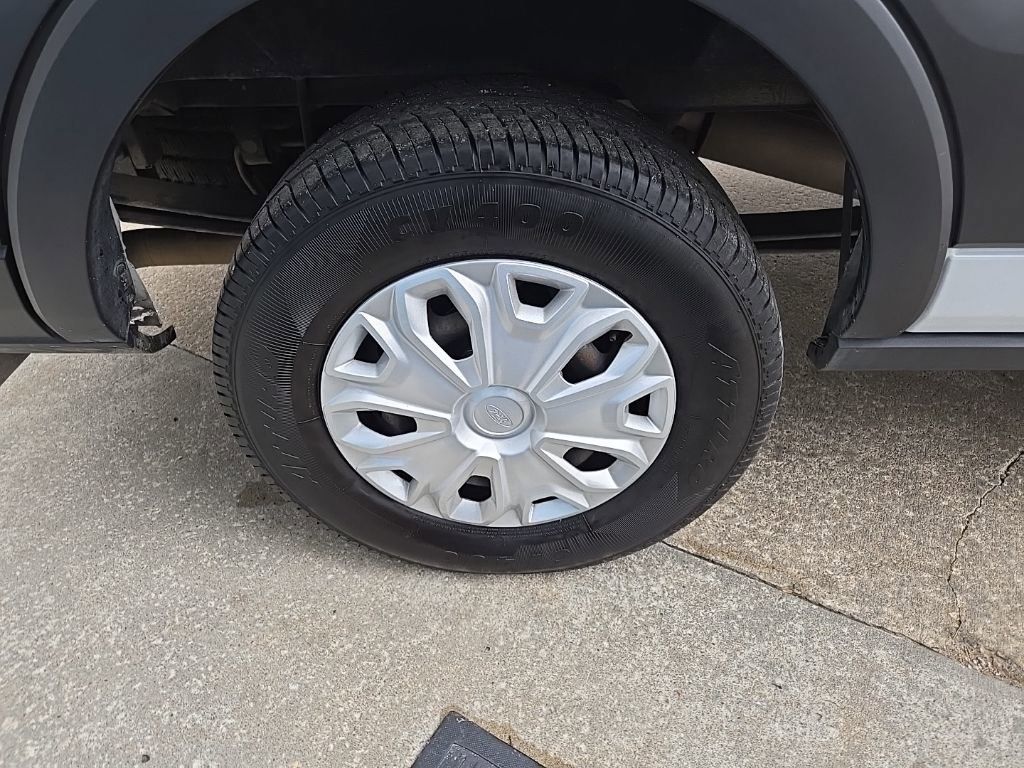 Used 2023 Ford Transit 350 XLT RWD image 21