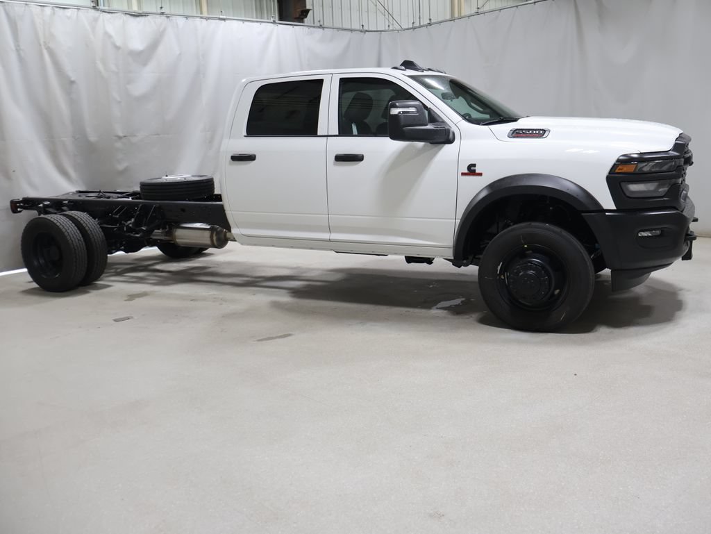 New 2026 RAM 5500 Tradesman AWD/4WD image 6