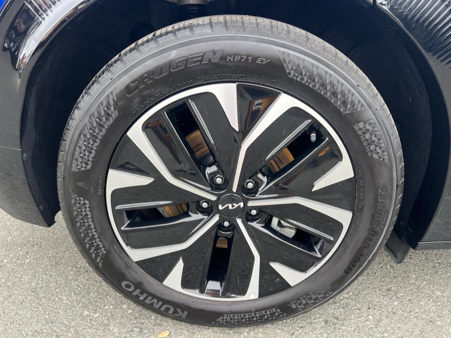 Used 2024 Kia EV6 Wind image 55