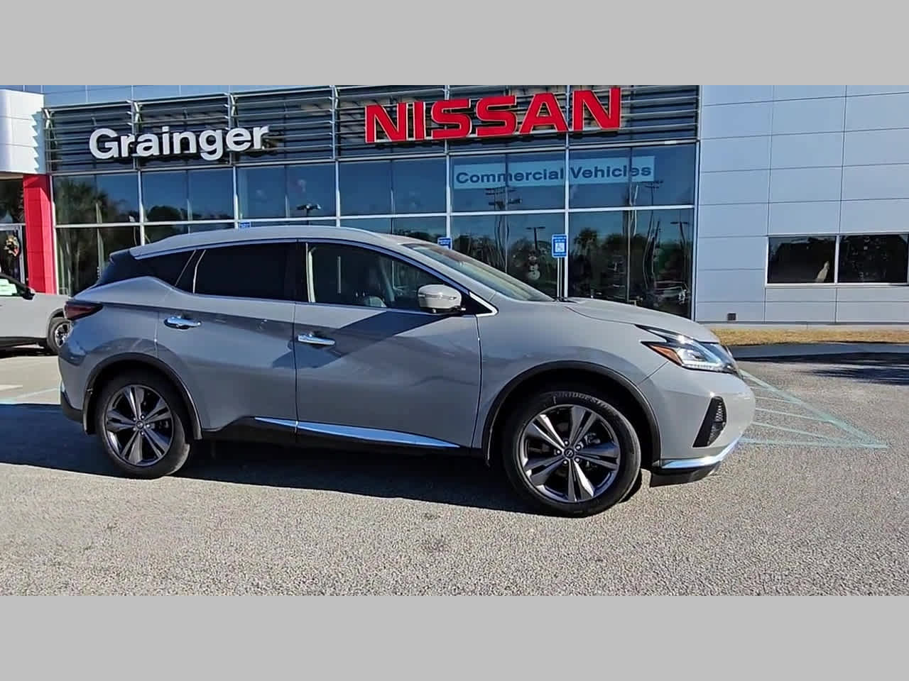 Used 2023 Nissan Murano Platinum w/ Cargo Package image 37