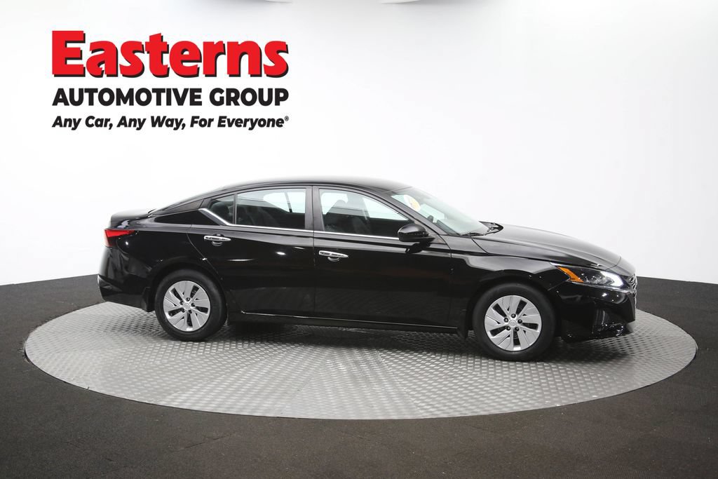 Used 2023 Nissan Altima 2.5 S FWD image 45