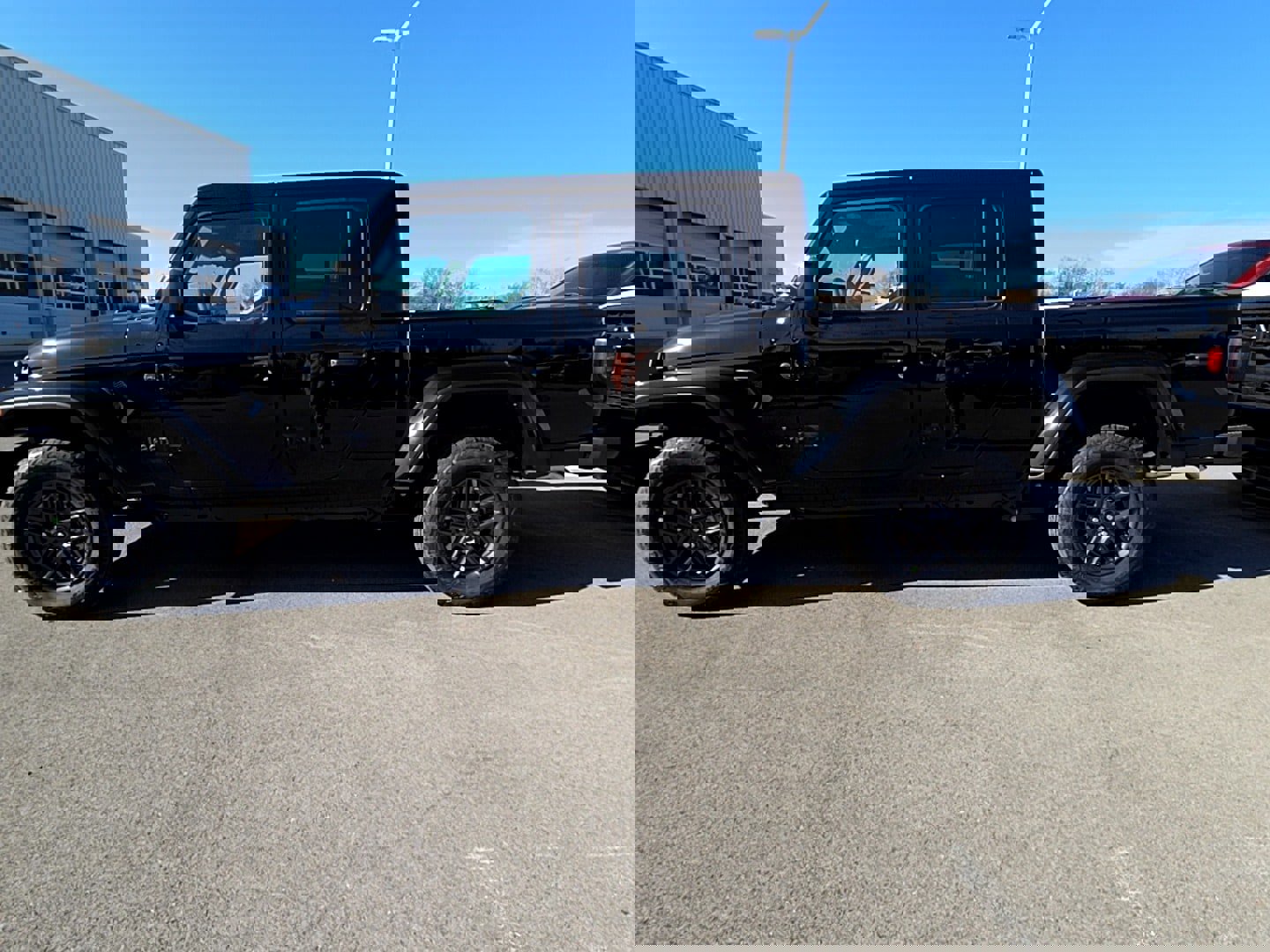 New 2026 Jeep Gladiator Sport image 7