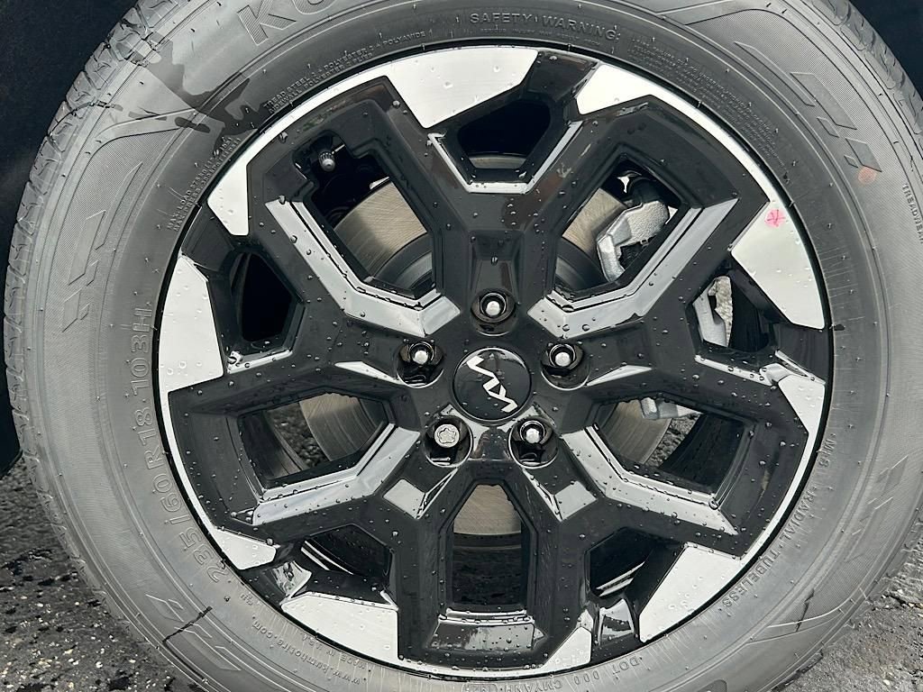 New 2025 Kia Sorento S w/ Panoramic Sunroof Package image 25