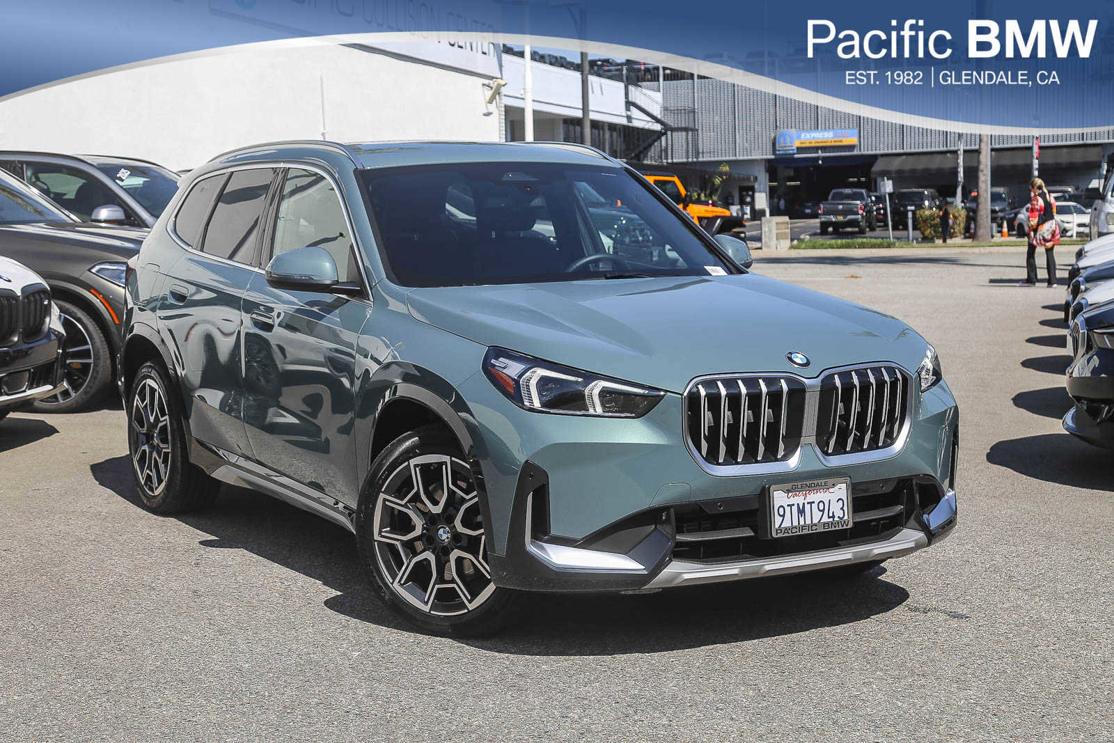 Used 2026 BMW X1 xDrive28i image 1