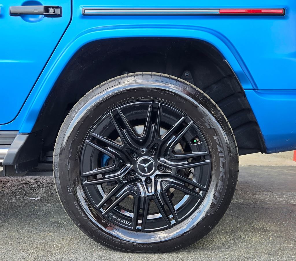 Used 2025 Mercedes-Benz G 580 w/ EQ Technology image 8