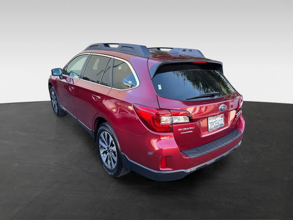 Used 2016 Subaru Outback 2.5i Limited AWD/4WD image 4
