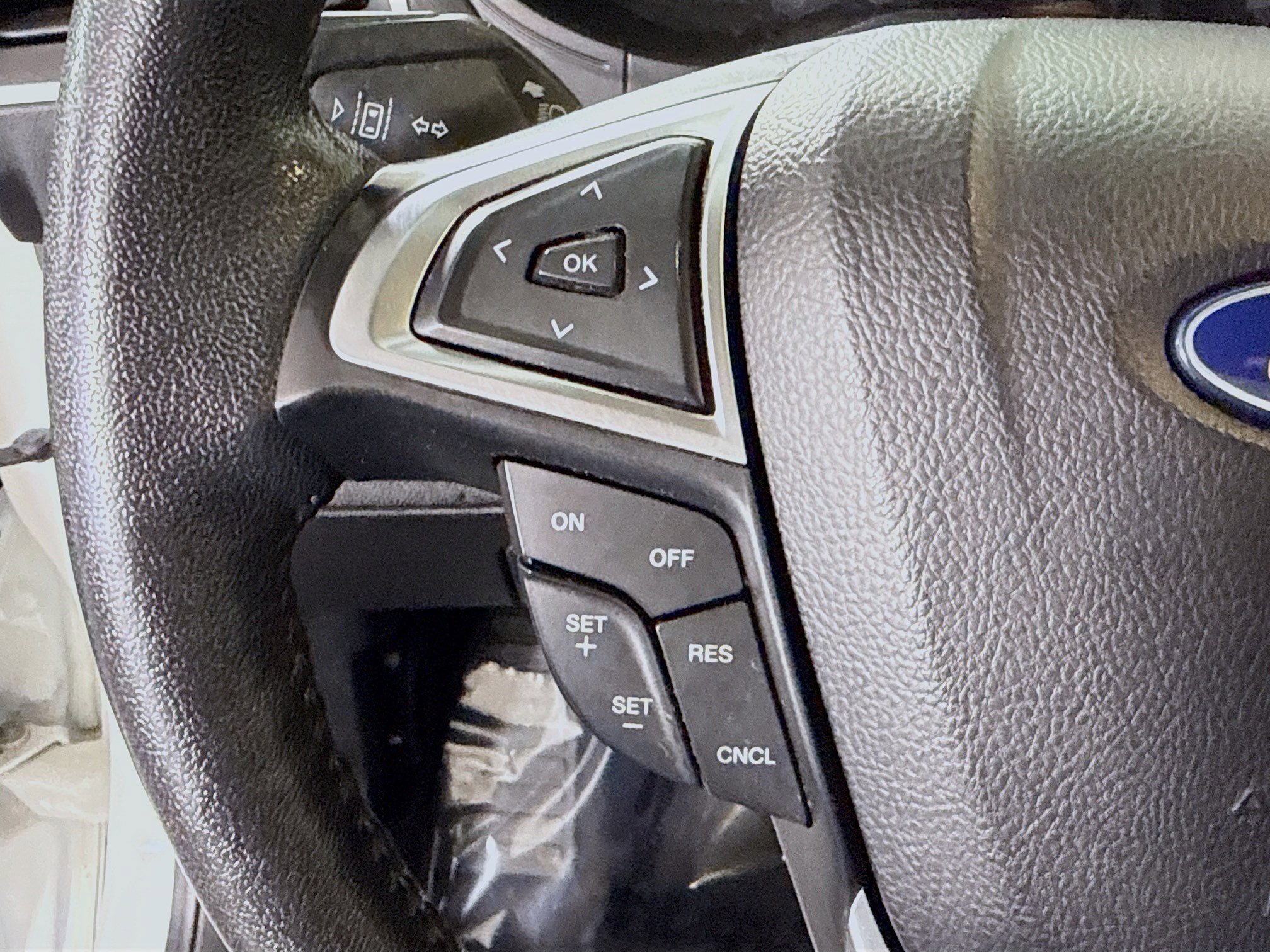 Used 2022 Ford Edge SEL w/ Convenience Package image 14