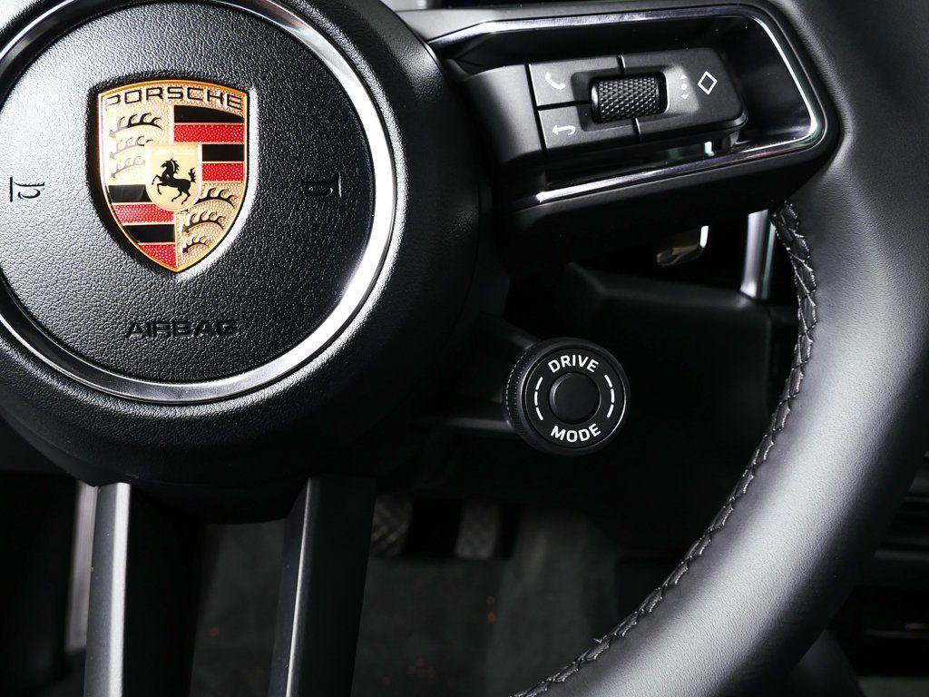 New 2026 Porsche Macan S AWD/4WD image 11