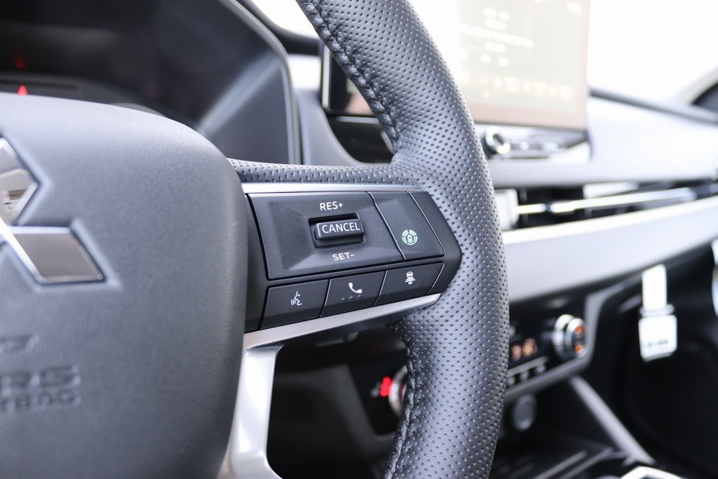 New 2026 Mitsubishi Outlander SE AWD/4WD image 7