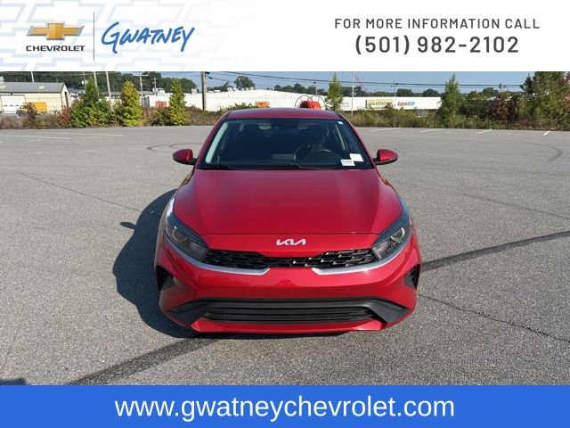 Used 2024 Kia Forte LXS w/ LXS Technology Package image 2
