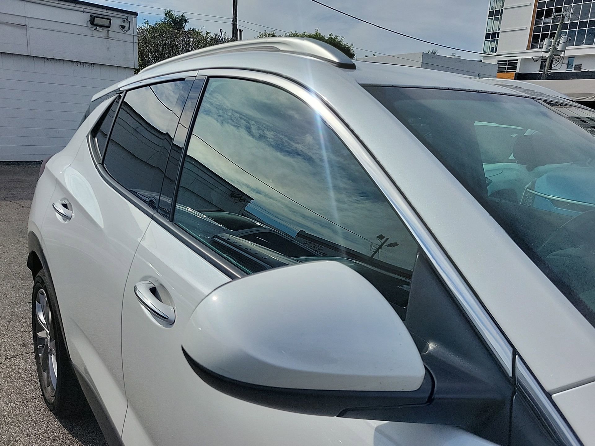 Used 2023 Buick Encore GX Essence w/ Experience Buick Package image 9