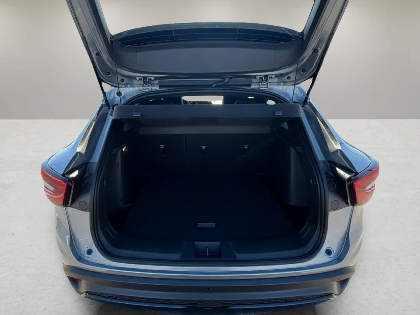 New 2026 Chevrolet Trax RS w/ Sunroof Package FWD image 31