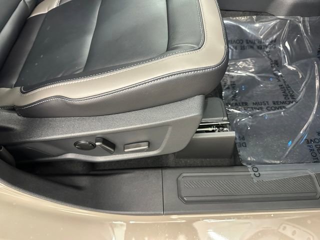 New 2025 Ford Bronco Outer Banks image 13